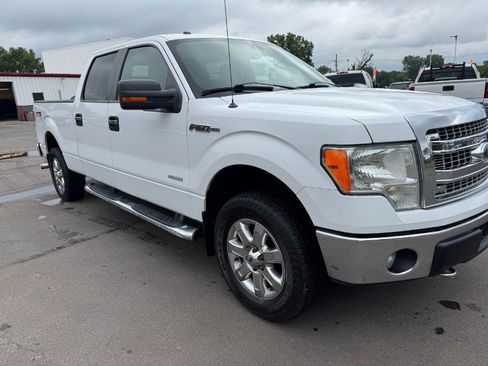 Used 2014 Ford F150 XLT w/ Equipment Group 302A Luxury AWD/4WD image 12