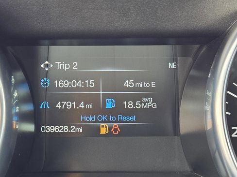 Used 2023 Ford Mustang GT Premium image 17