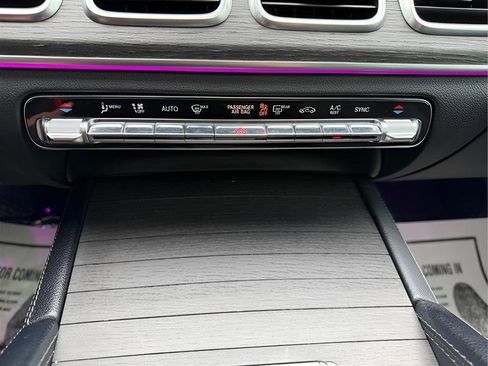 Used 2020 Mercedes-Benz GLS 450 4MATIC image 39