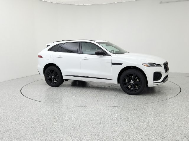 Used 2026 Jaguar F-PACE R-Dynamic S AWD/4WD image 3