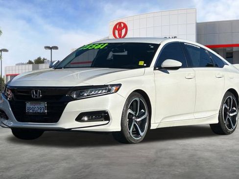 Used 2020 Honda Accord Sport image 9