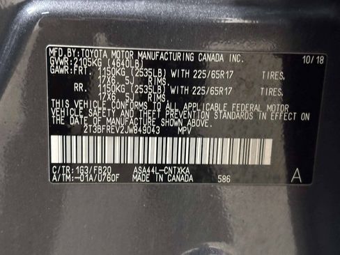 Used 2018 Toyota RAV4 LE AWD/4WD image 31