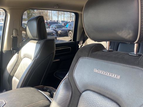 Used 2022 RAM 1500 Laramie image 9