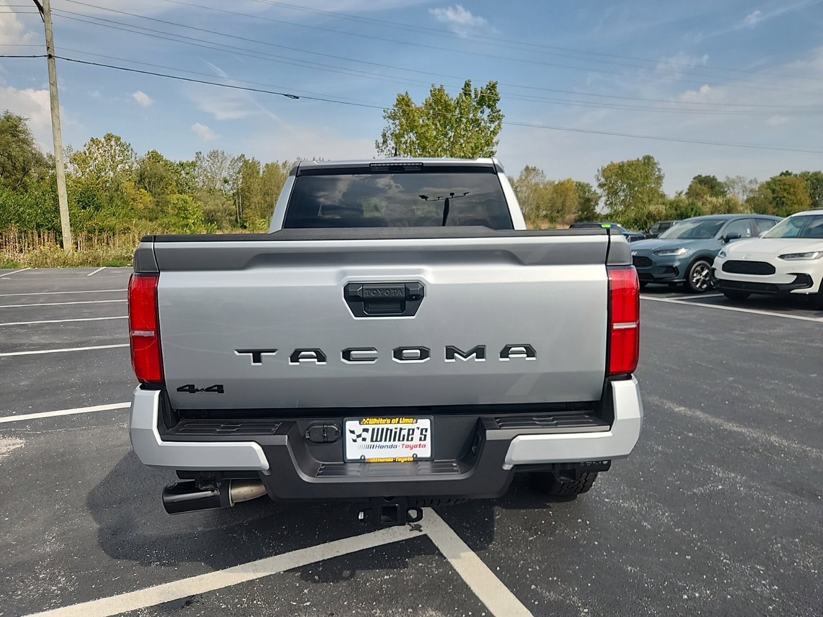 Used 2026 Toyota Tacoma TRD Off-Road AWD/4WD image 9