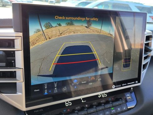 Used 2024 Toyota Tundra Limited image 22