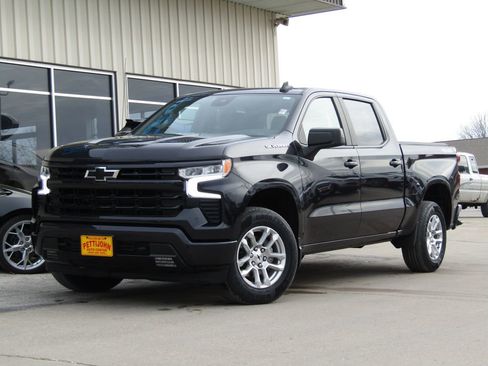 Used 2023 Chevrolet Silverado 1500 RST image 12