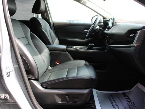 Used 2022 Nissan Rogue SL w/ SL Premium Package image 47