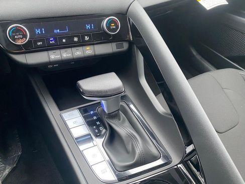 New 2026 Hyundai Elantra Blue image 16