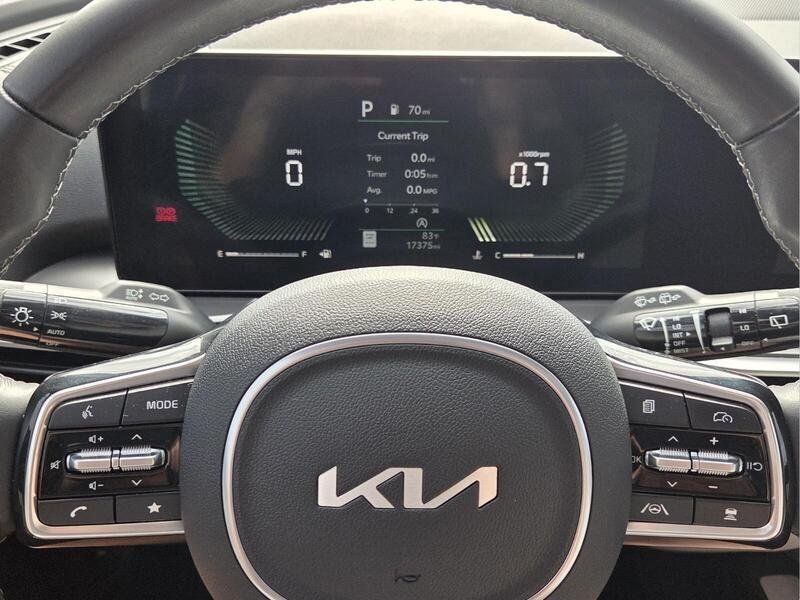 Used 2024 Kia Sorento S w/ Panoramic Sunroof Package FWD image 33
