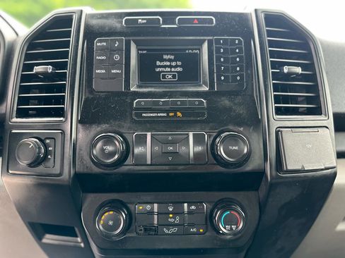 Used 2017 Ford F150 XL w/ XL Power Equipment Group AWD/4WD image 11