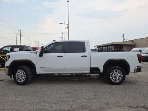 Used 2024 GMC Sierra 2500 Pro AWD/4WD image 12
