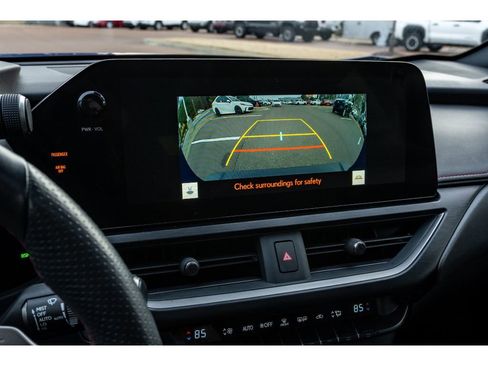 Used 2023 Lexus UX 250h F Sport image 24