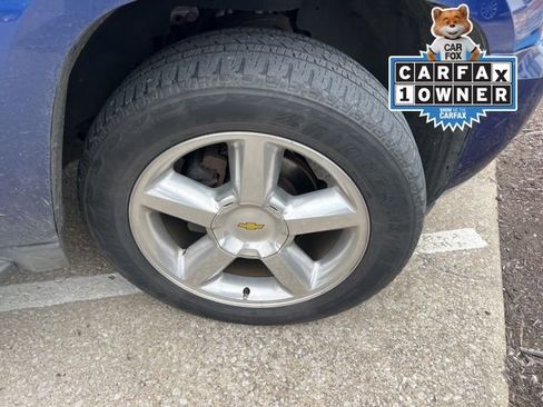 Used 2013 Chevrolet Avalanche LT w/ All-Star Edition image 2