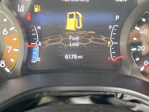 Used 2022 Jeep Compass Limited AWD/4WD image 12
