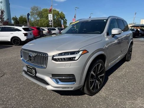 Certified 2024 Volvo XC90 B6 Plus w/ Protection Package Premier AWD/4WD image 1