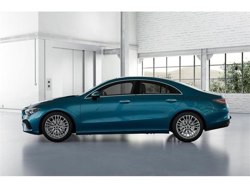 New 2025 Mercedes-Benz CLA 250 image 34