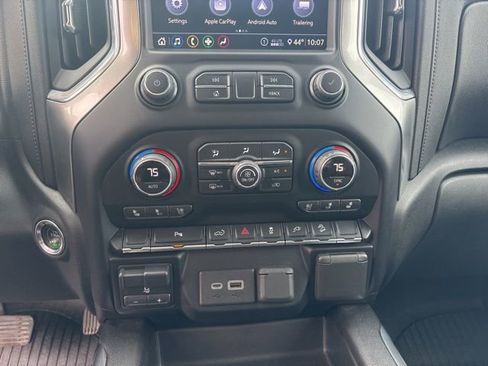 Used 2020 Chevrolet Silverado 2500 LTZ w/ LTZ Plus Package image 15