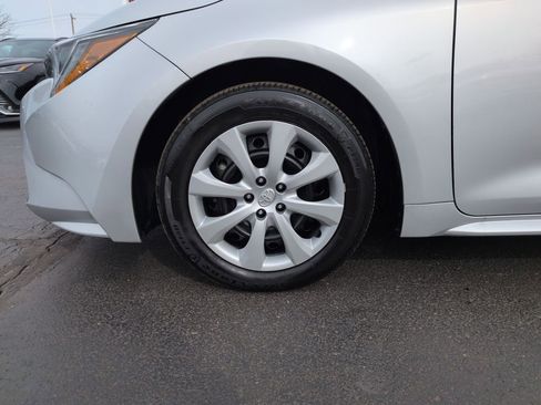 Certified 2024 Toyota Corolla LE image 27