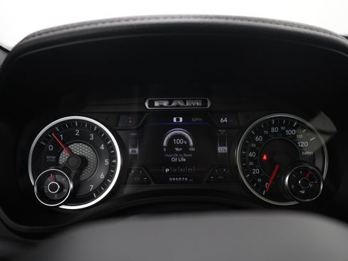 Used 2021 RAM 1500 Laramie AWD/4WD image 25