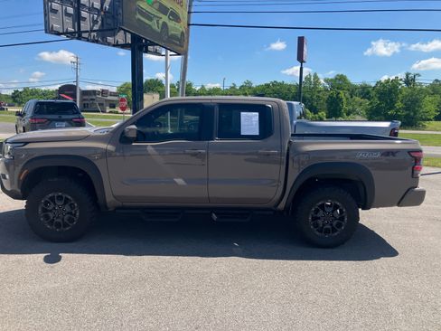 Used 2023 Nissan Frontier PRO-4X w/ Pro-4X Premium Package AWD/4WD image 4