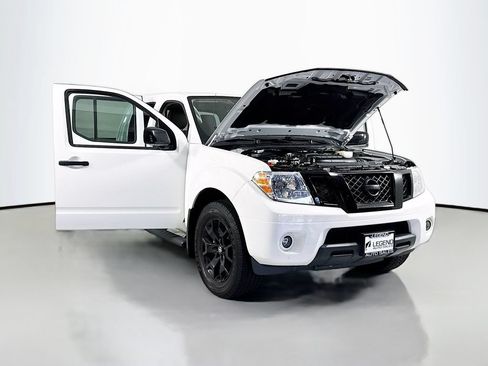 Used 2021 Nissan Frontier SV w/ Midnight Edition Floor Mats RWD image 21