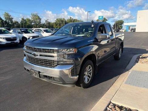 Used 2019 Chevrolet Silverado 1500 LT w/ All-Star Edition AWD/4WD image 5