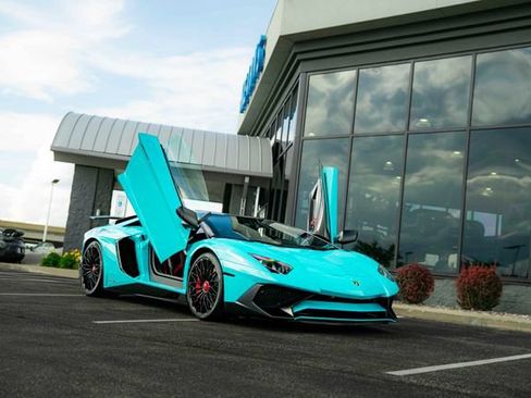 Used 2016 Lamborghini Aventador LP 750-4 AWD/4WD image 32