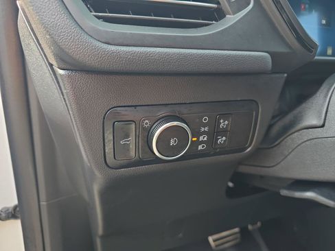 Used 2024 Ford Escape ST-Line Elite w/ Premium Technology Package AWD/4WD image 23