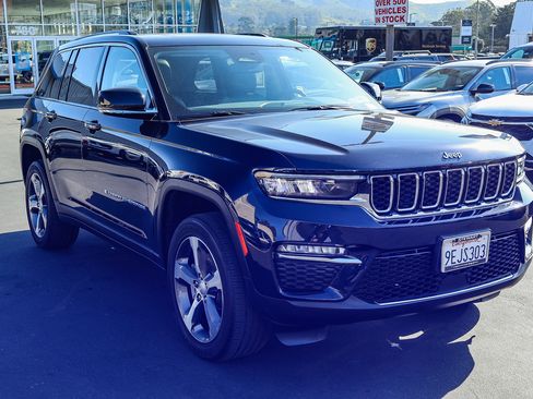 Used 2022 Jeep Grand Cherokee Limited 4xe image 23