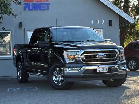 Used 2022 Ford F150 XLT w/ Equipment Group 302A High AWD/4WD image 3