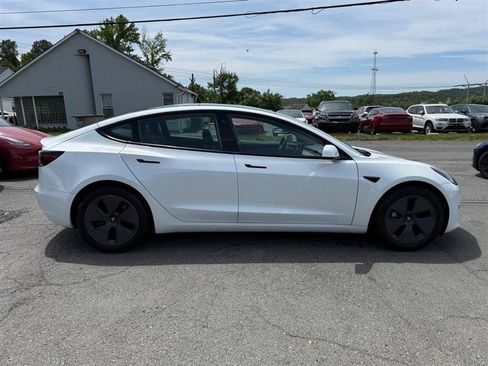 Used 2023 Tesla Model 3 Standard Range RWD image 6