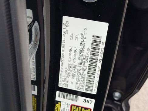 Used 2024 Toyota Tacoma TRD Off-Road image 32