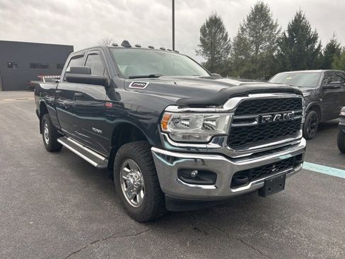 Used 2019 RAM 2500 Tradesman w/ Chrome Appearance Group image 6