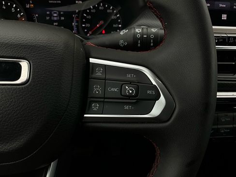 Used 2025 Jeep Compass Trailhawk w/ Trailer Tow Group image 35