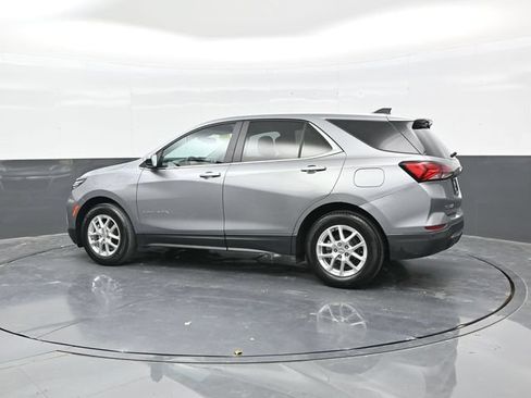 Used 2024 Chevrolet Equinox LT w/ LPO, Floor Liner Package FWD image 4