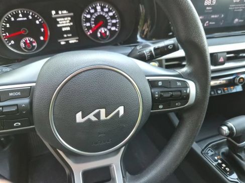 Used 2023 Kia K5 LXS FWD image 20