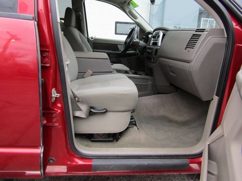 Used 2007 Dodge Ram 3500 Truck SLT RWD image 4