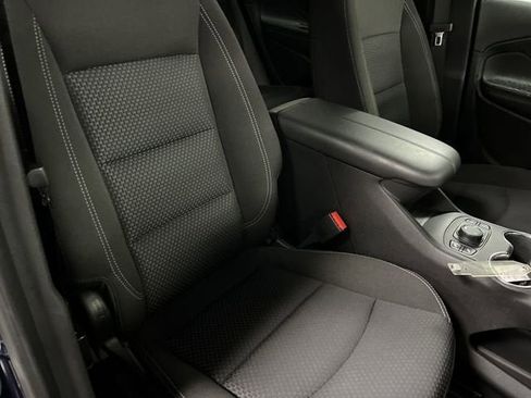 Certified 2022 GMC Terrain SLE w/ Driver Convenience Package image 28