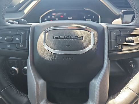 Used 2024 GMC Sierra 1500 Denali AWD/4WD image 40