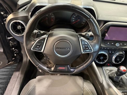 Used 2018 Chevrolet Camaro SS RWD image 20