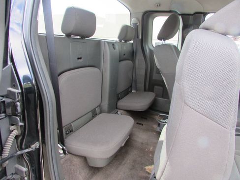 Used 2016 Nissan Frontier S RWD image 17
