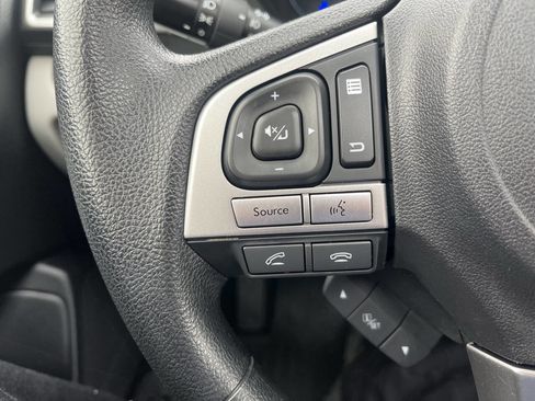 Used 2018 Subaru Forester 2.5i Premium image 17