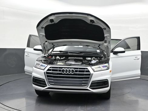 Used 2020 Audi Q5 2.0T Premium Plus AWD/4WD image 41