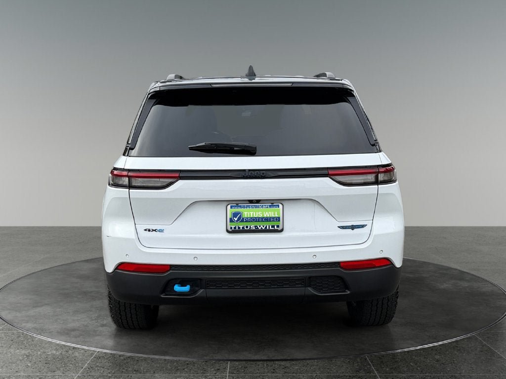 Used 2022 Jeep Grand Cherokee Trailhawk 4xe AWD/4WD image 8