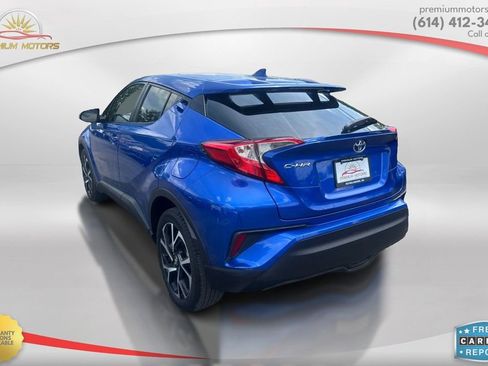 Used 2018 Toyota C-HR XLE FWD image 3