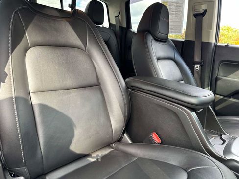 Used 2022 Chevrolet Colorado ZR2 image 11