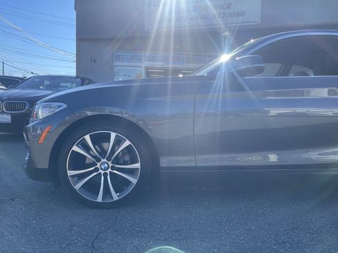 Used 2017 BMW 230i xDrive Coupe image 10