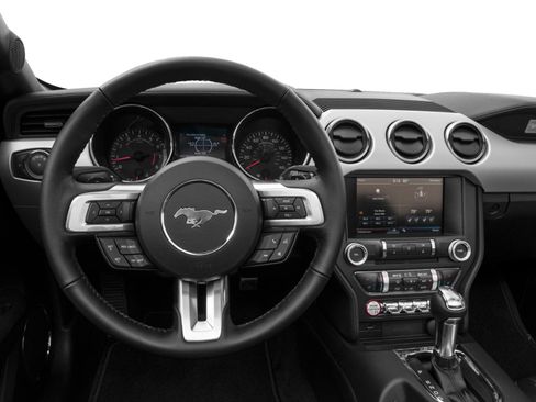 Used 2017 Ford Mustang GT Premium image 4