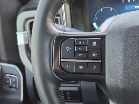 Used 2024 Ford F250 Platinum w/ FX4 Off-Road Package image 31