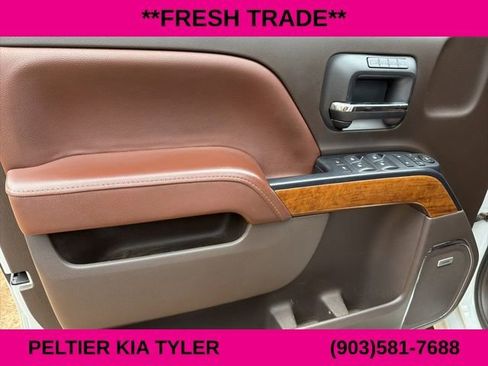 Used 2018 Chevrolet Silverado 1500 High Country image 15